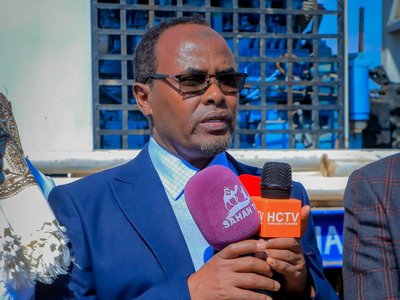 In aynu inagu isku filnaano intii meelo kale aynu ka codsan lahayn, waa talaabo wanaagsan…